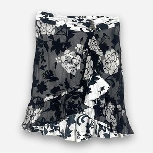 Laundry-by-Shelli-Segal Women's Black and White floral ruffle Skirt size 6